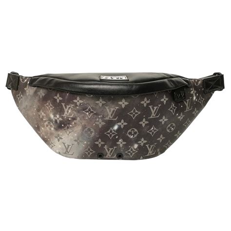 marsupio louis vuitton nero|Marsupio Discovery Monogram Shadow .